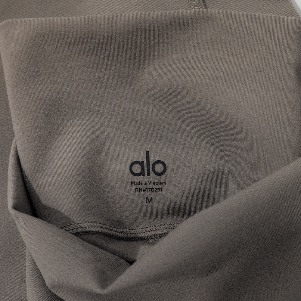 ALO Yoga🤎 NEW COLOR DROP Light Cocca Airbrush High-Waist Bootleg - Picture 3 of 9